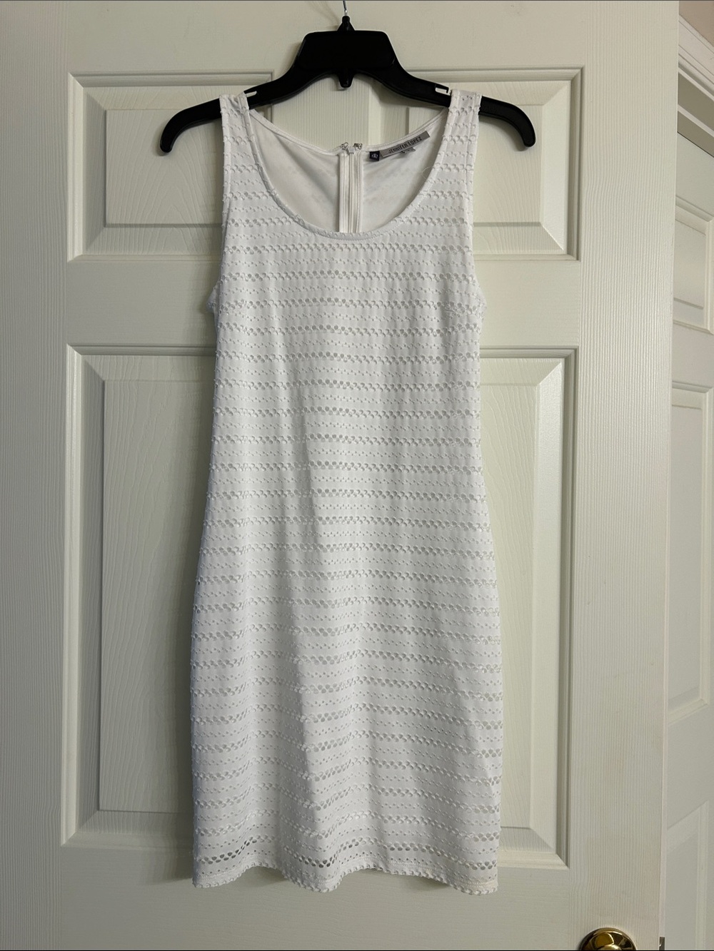 Jennifer Lopez White Sleeveless Eyelet Mini Dress Size 4 NWT!!
